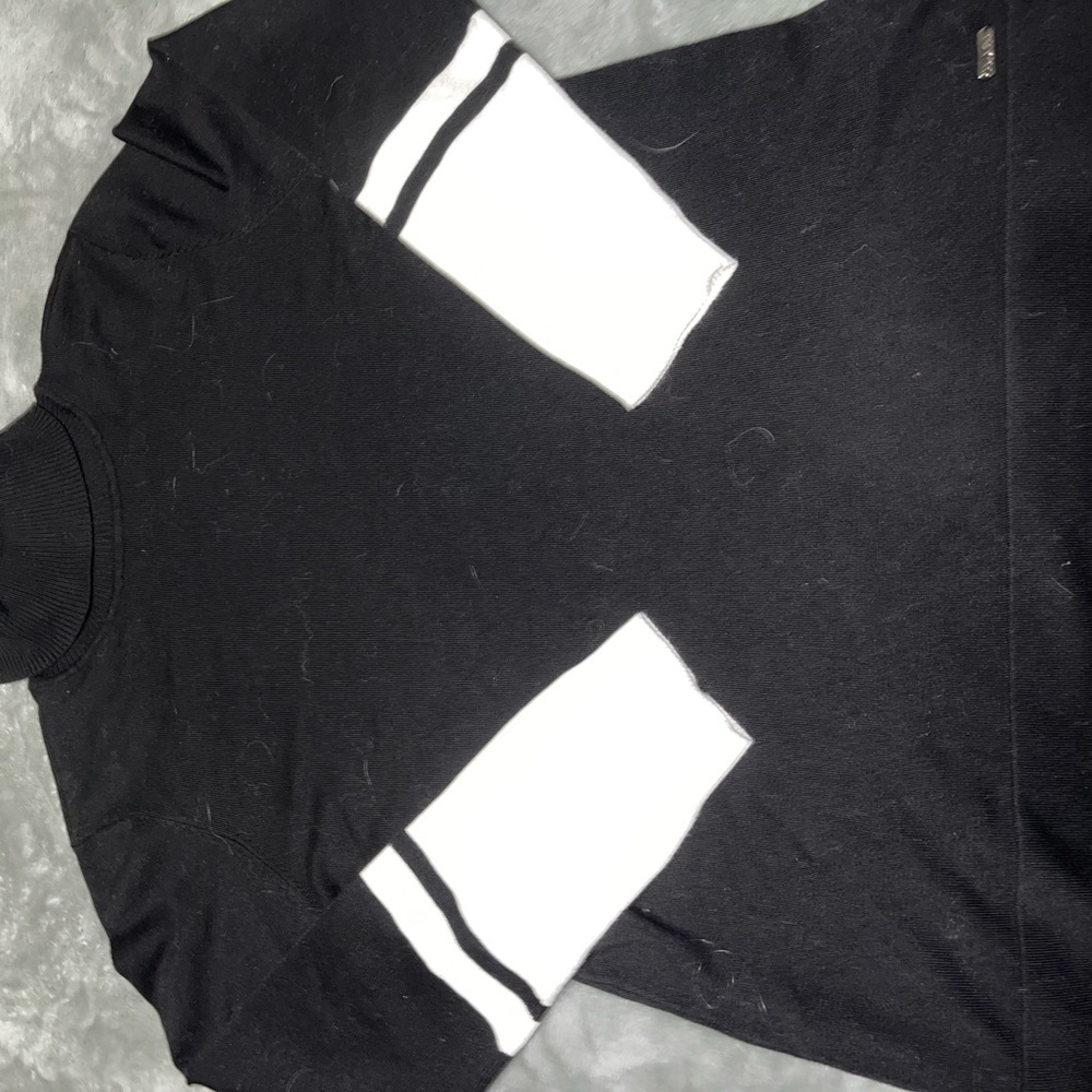 Calvin Klein Sweater